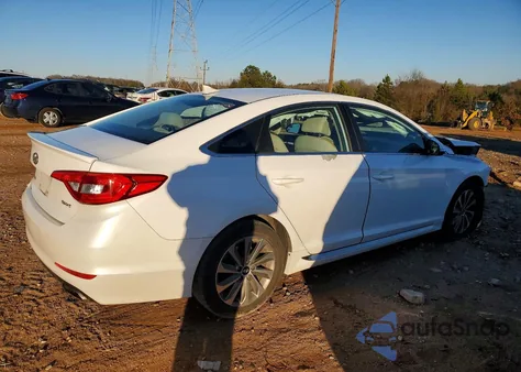 2015 Hyundai Sonata Sport z USA, uszkodzony, nr VIN 5NPE34AF0FH089748